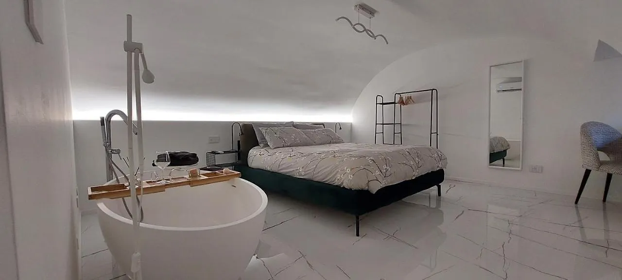 Holiday home Tivitti House Villa Catania Italy